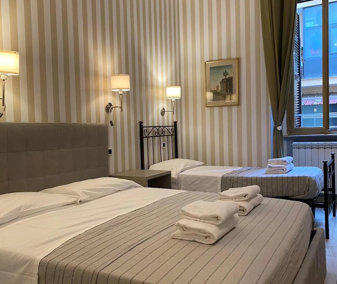 Rome Orange Inn