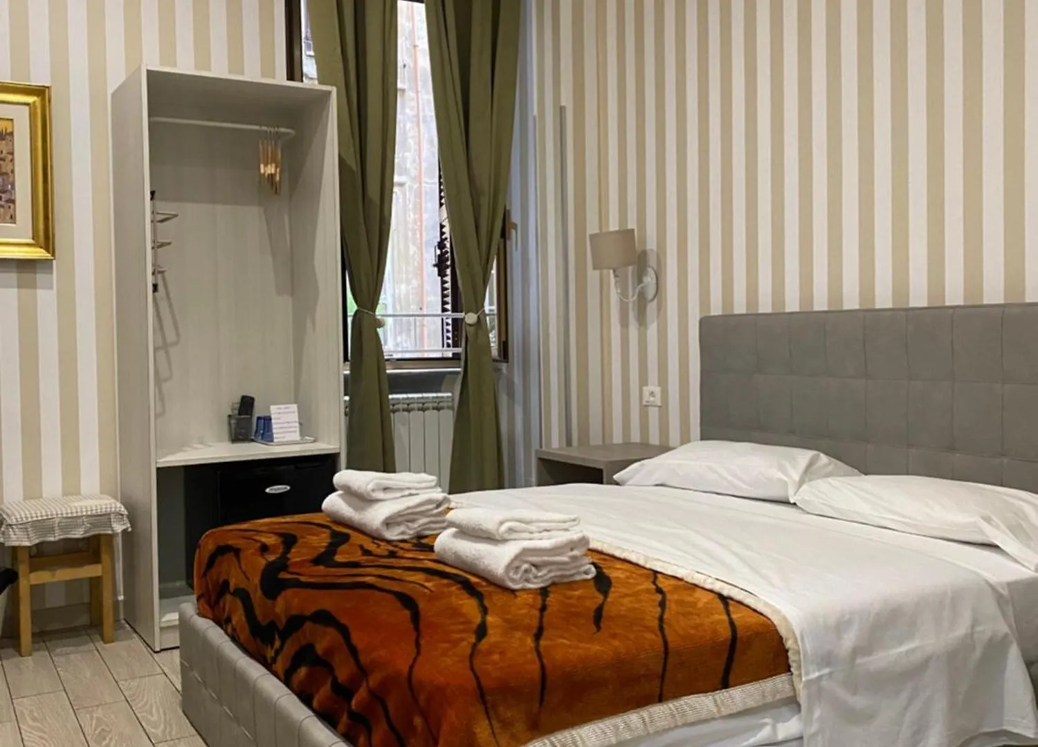 Πανσιόν Rome Orange Inn