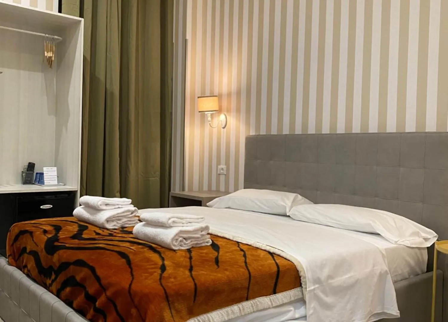 Rome Orange Inn 2*,