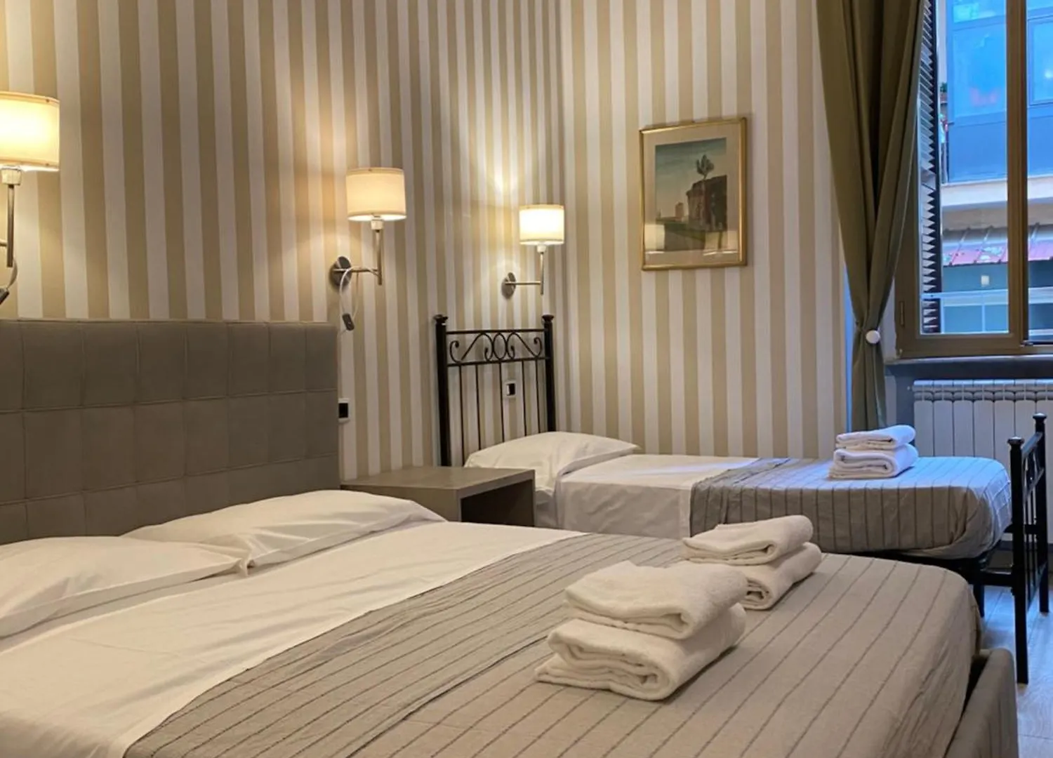 Rome Orange Inn location